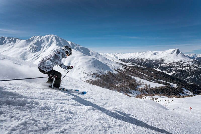 Skifahren im Winter im Tiroler Oberland, Kaunertal